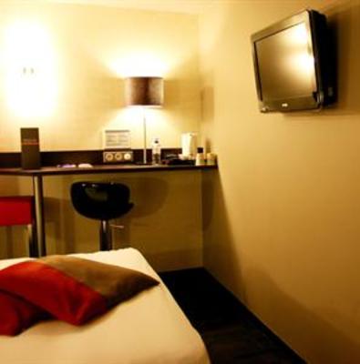 фото отеля Comfort Hotel Maubeuge
