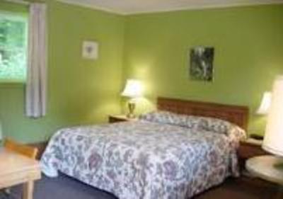 фото отеля The Village Motel Richfield Springs