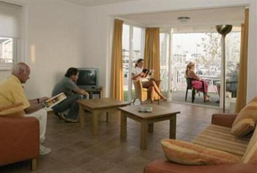 фото отеля Cape Helius Beach Hotel