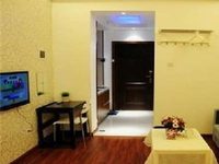 Chengdu Xingang Apartment