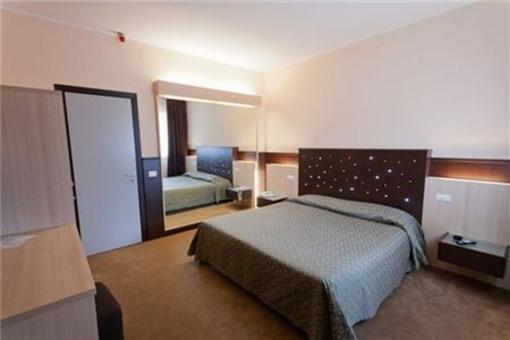 фото отеля Hotel Campana
