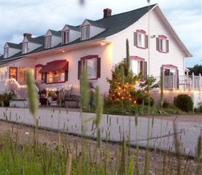 фото отеля Auberge Manoir Bellevue