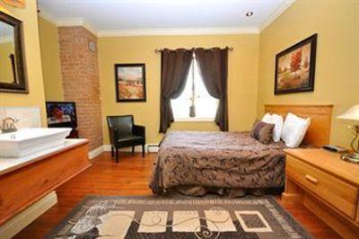 фото отеля Hotel Louisbourg