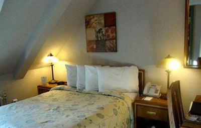 фото отеля Hotel Louisbourg
