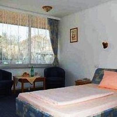 фото отеля Hotel Atlas Schäftlarn