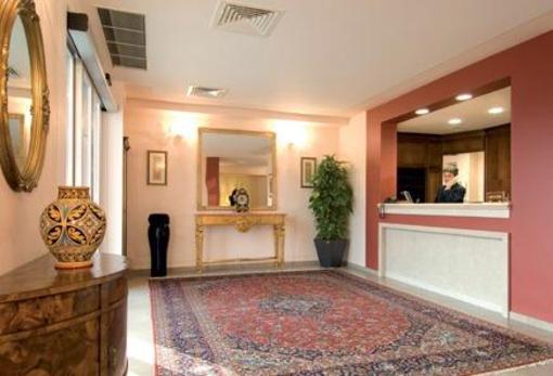 фото отеля Hotel Daniel Basiano