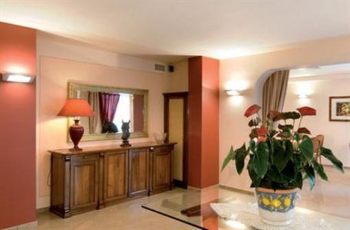 фото отеля Hotel Daniel Basiano