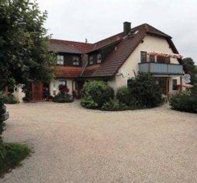 фото отеля Landhaus Frankischer Hahn