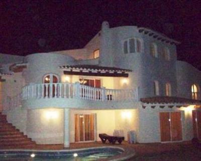 фото отеля Las Golondrinas Bed & Breakfast