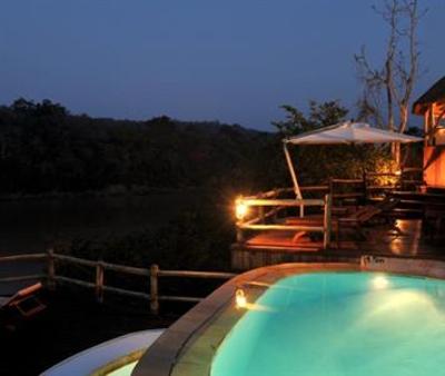 фото отеля Mivumo River Lodge Selous Game Reserve