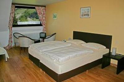 фото отеля Krone Hotel Traben-Trarbach