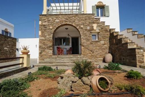 фото отеля Tiniako Panorama Apartments Tinos