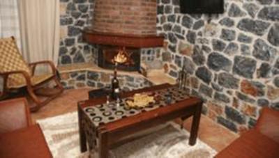 фото отеля Guesthouse Yades