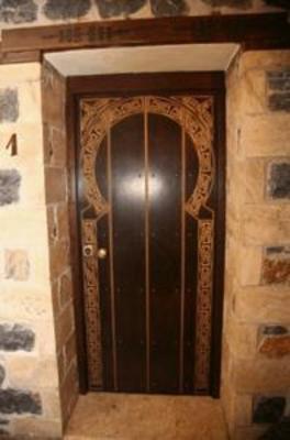 фото отеля Guesthouse Yades