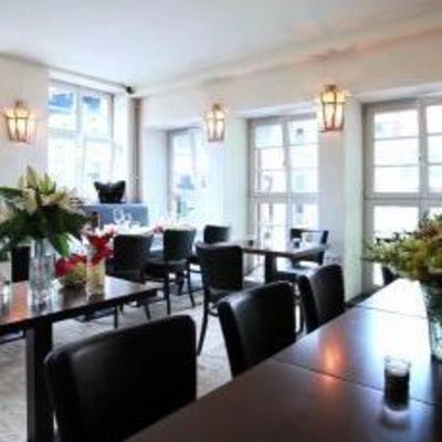 фото отеля Zur Goldenen Krone Hotel