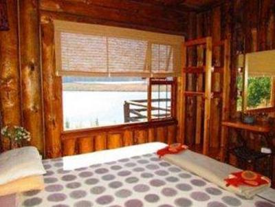 фото отеля Stanford Lake lodge