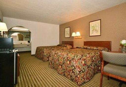 фото отеля Econo Lodge Winfield