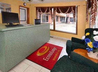 фото отеля Econo Lodge Winfield