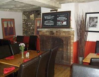 фото отеля The Crown at Aldbourne