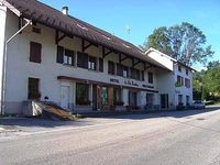 Hotel Restaurant Le Logis Des Pres Braheux