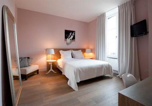 фото отеля Bed & Breakfast Basil Maasmechelen