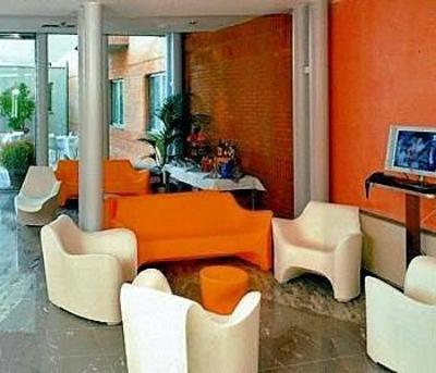 фото отеля Studios Hotel Cologno Monzese