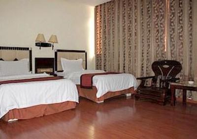 фото отеля Longhua Fuxinlong Hotel