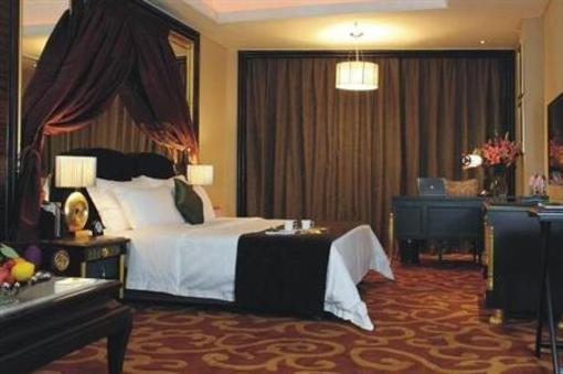 фото отеля Silver World Garden Hotel