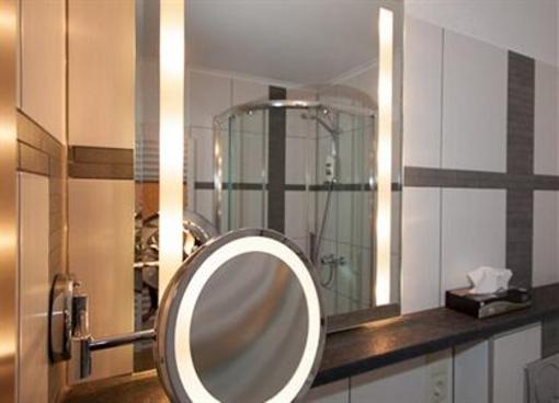 фото отеля Hotel Goldener Pfropfenzieher