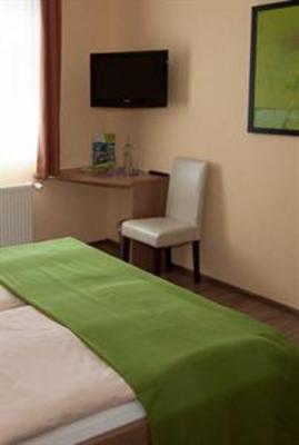 фото отеля Hotel Goldener Pfropfenzieher