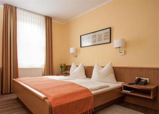 фото отеля Hotel Goldener Pfropfenzieher