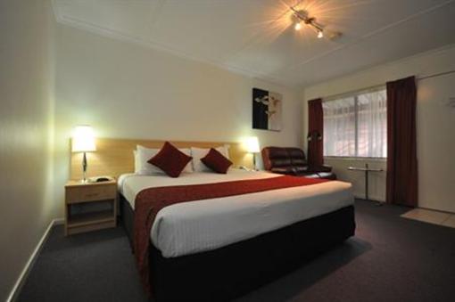 фото отеля Edinburgh Motor Inn