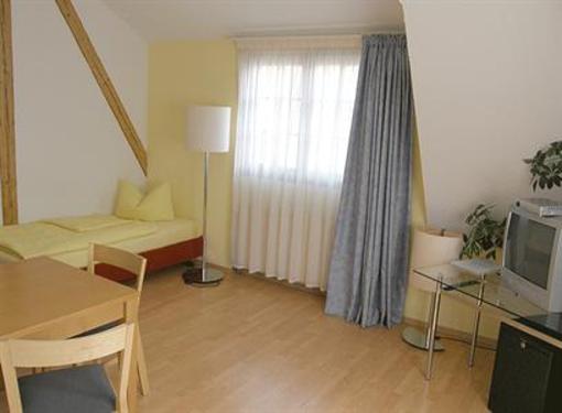 фото отеля Hotel Pension Zu Dresden