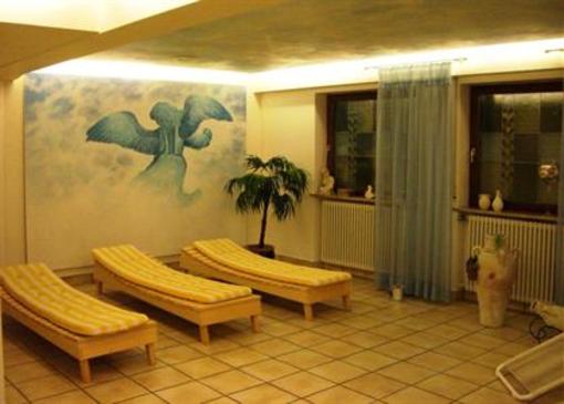 фото отеля Hotel-Gasthof Adler Oberteuringen