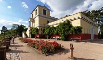 фото отеля Parkhotel Krone Alzenau