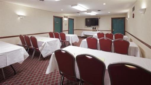 фото отеля Country Inn By Carlson, Platteville