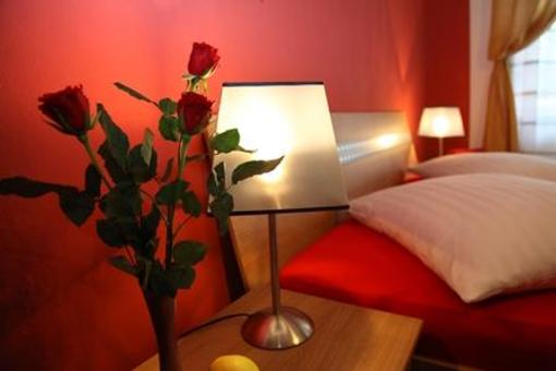 фото отеля Hotel Pension Insor Berlin