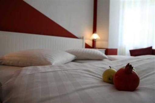 фото отеля Hotel Pension Insor Berlin