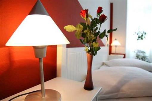 фото отеля Hotel Pension Insor Berlin
