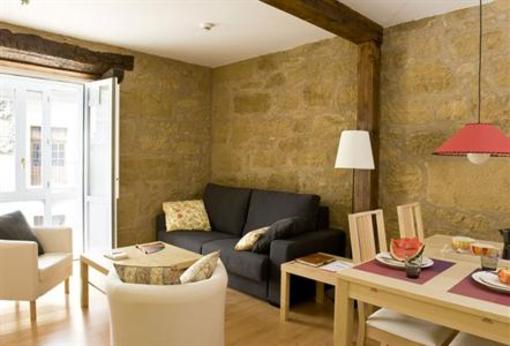 фото отеля Apartamentos Turísticos Los Zapatos Morados