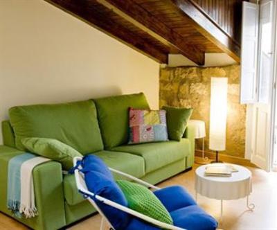фото отеля Apartamentos Turísticos Los Zapatos Morados