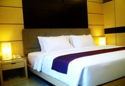 фото отеля Orchardz Hotel Ayani Pontianak