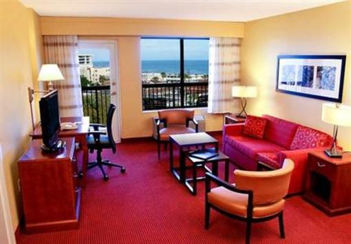 фото отеля Courtyard Cocoa Beach