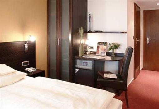 фото отеля Hotel Moselschild