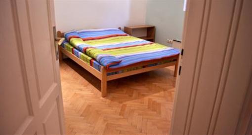 фото отеля Hostel and Apartments Magic Belgrade