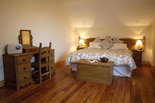 фото отеля Golfkeel Cottages