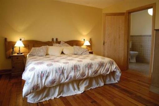 фото отеля Golfkeel Cottages