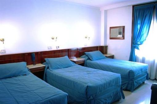 фото отеля Castelar Hotel