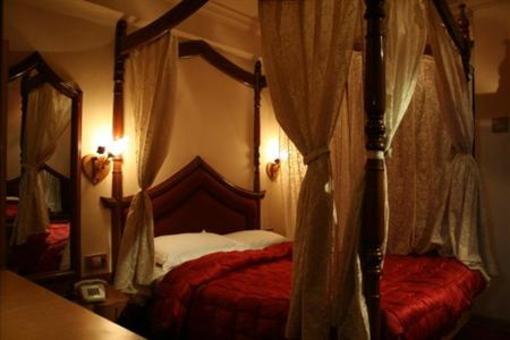 фото отеля Darshan Hotel Ooty