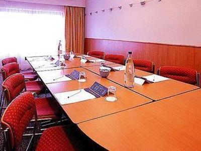 фото отеля Novotel Newcastle Airport